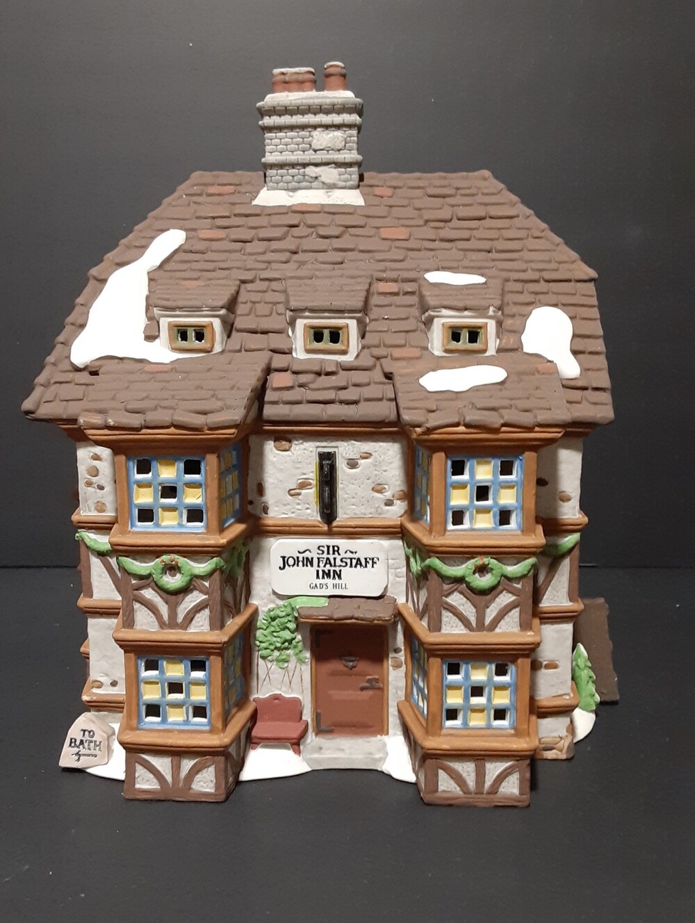 Department 56 "Sir John Falstaff Inn" #57533 Vintage Christmas Village Dickens
